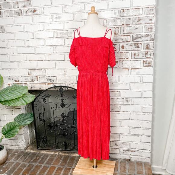 Express Vibrant Red A-Line Crinkle Material Laced Shoulders Retro Midi Dress M - Picture 8 of 9